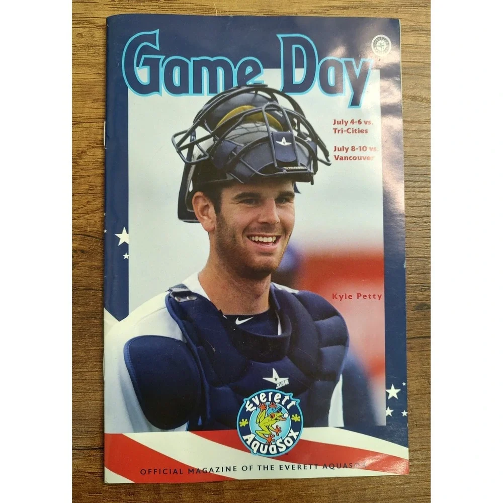 Everett Aquasox Official Magazine 2014 Kyle Petty Cover E16
